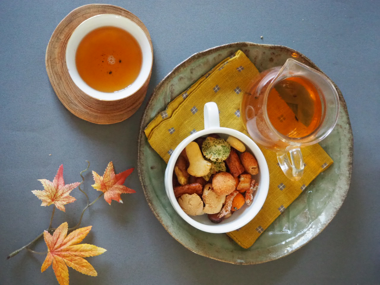 中国茶と合わせて美味しいおやつお菓子のレポート